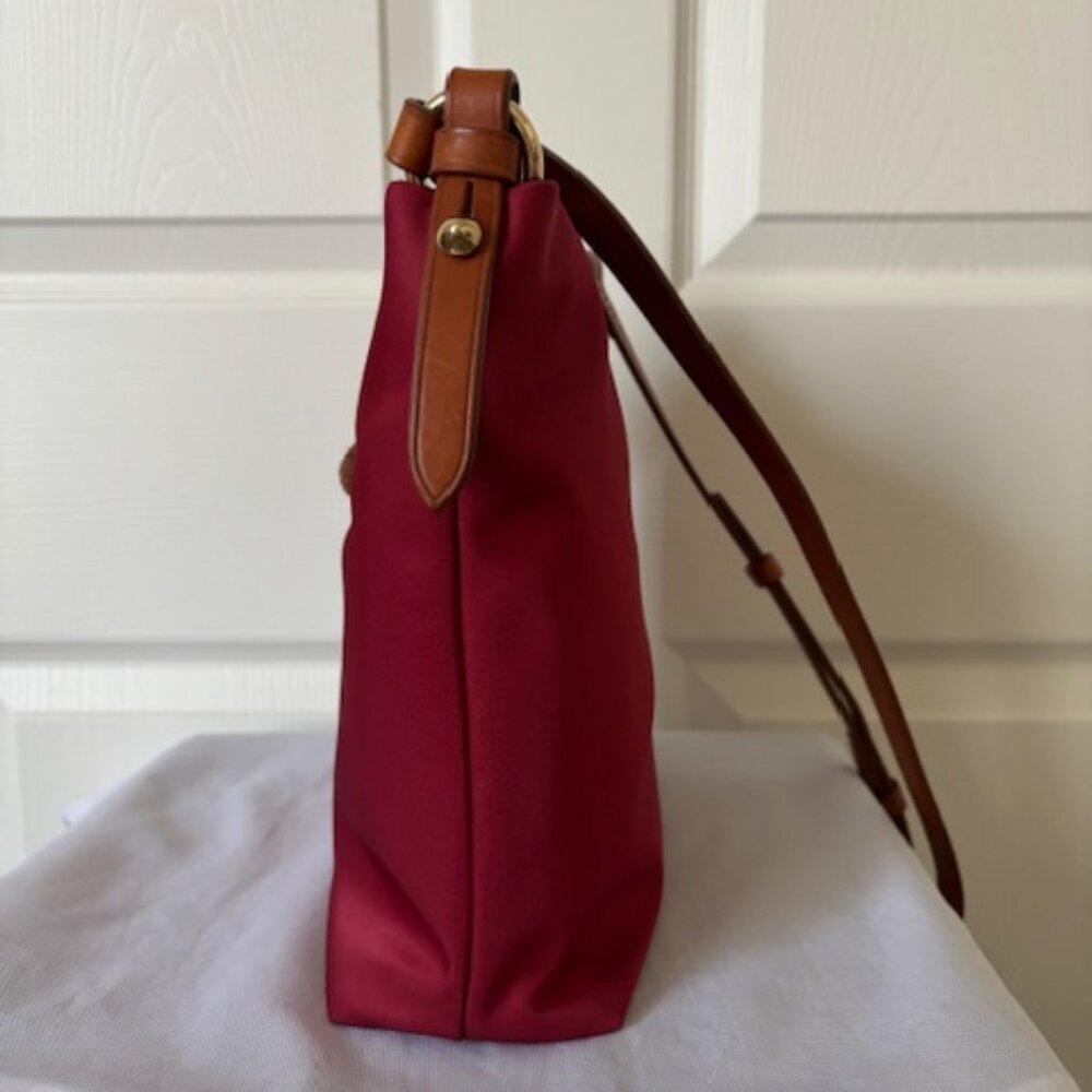 Dooney & Bourke Windham Daisy Letter Carrier Wine - Picture 4 of 16